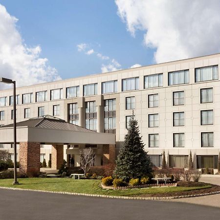 Embassy Suites By Hilton Piscataway Somerset Екстер'єр фото