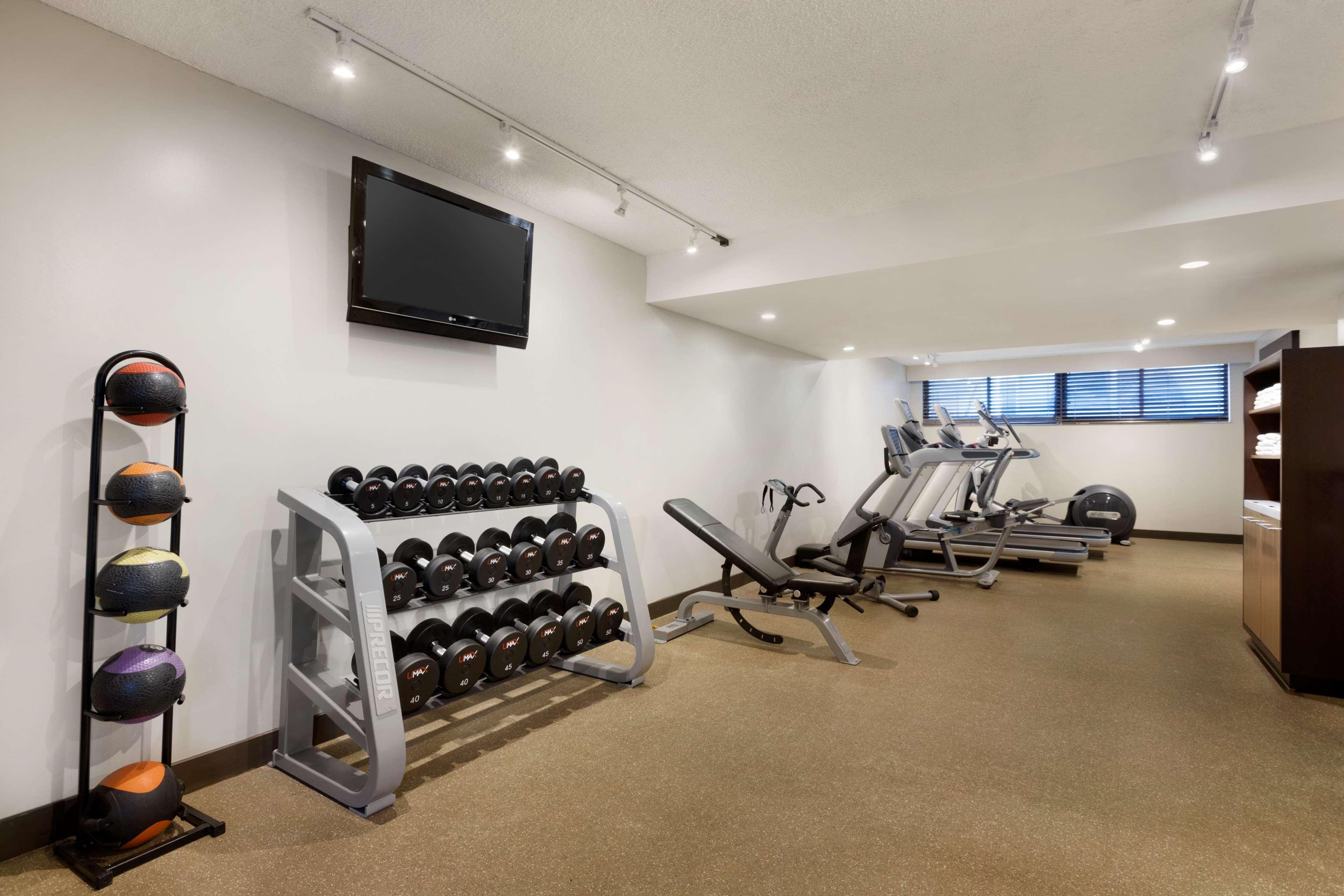 Embassy Suites By Hilton Piscataway Somerset Екстер'єр фото