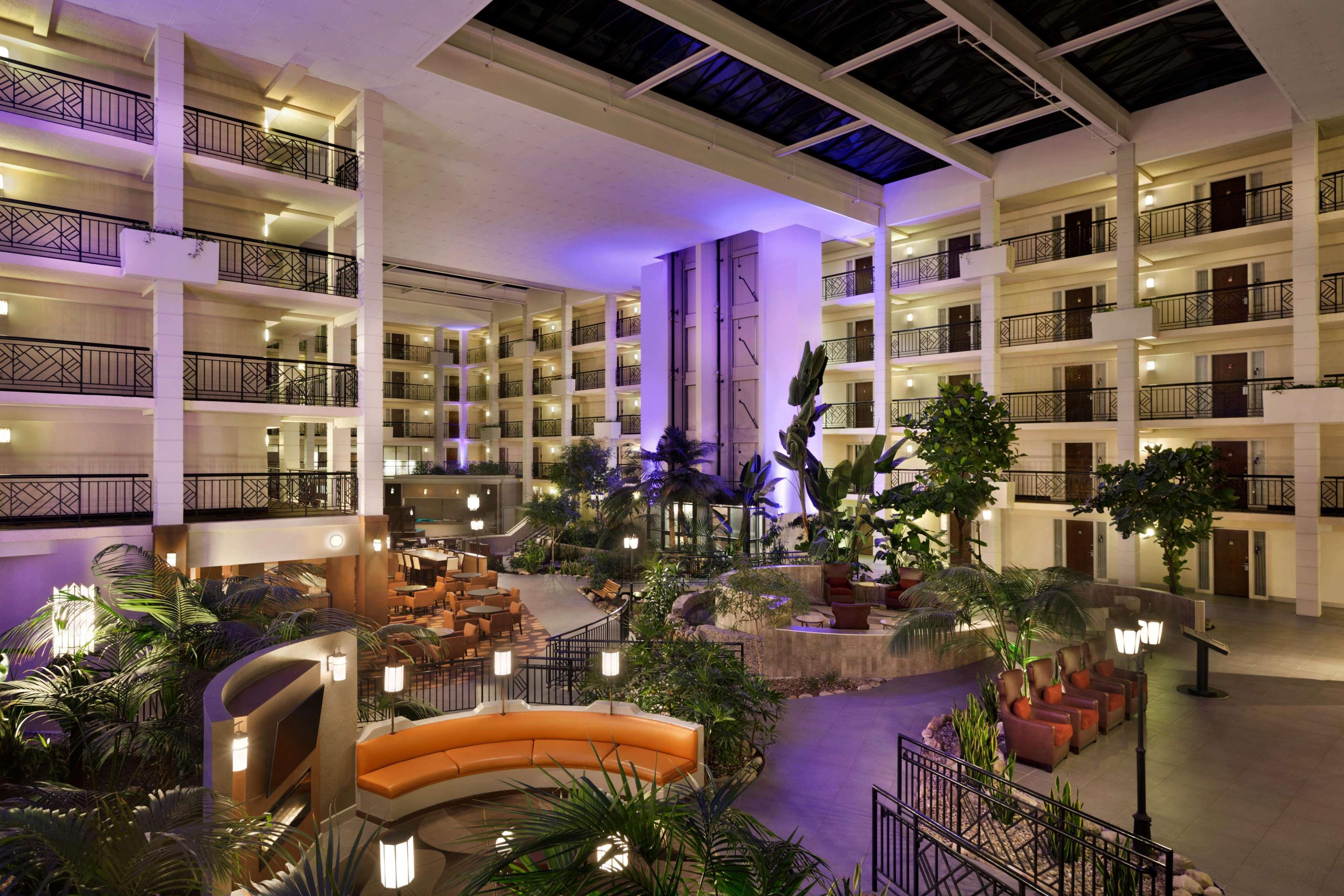Embassy Suites By Hilton Piscataway Somerset Екстер'єр фото