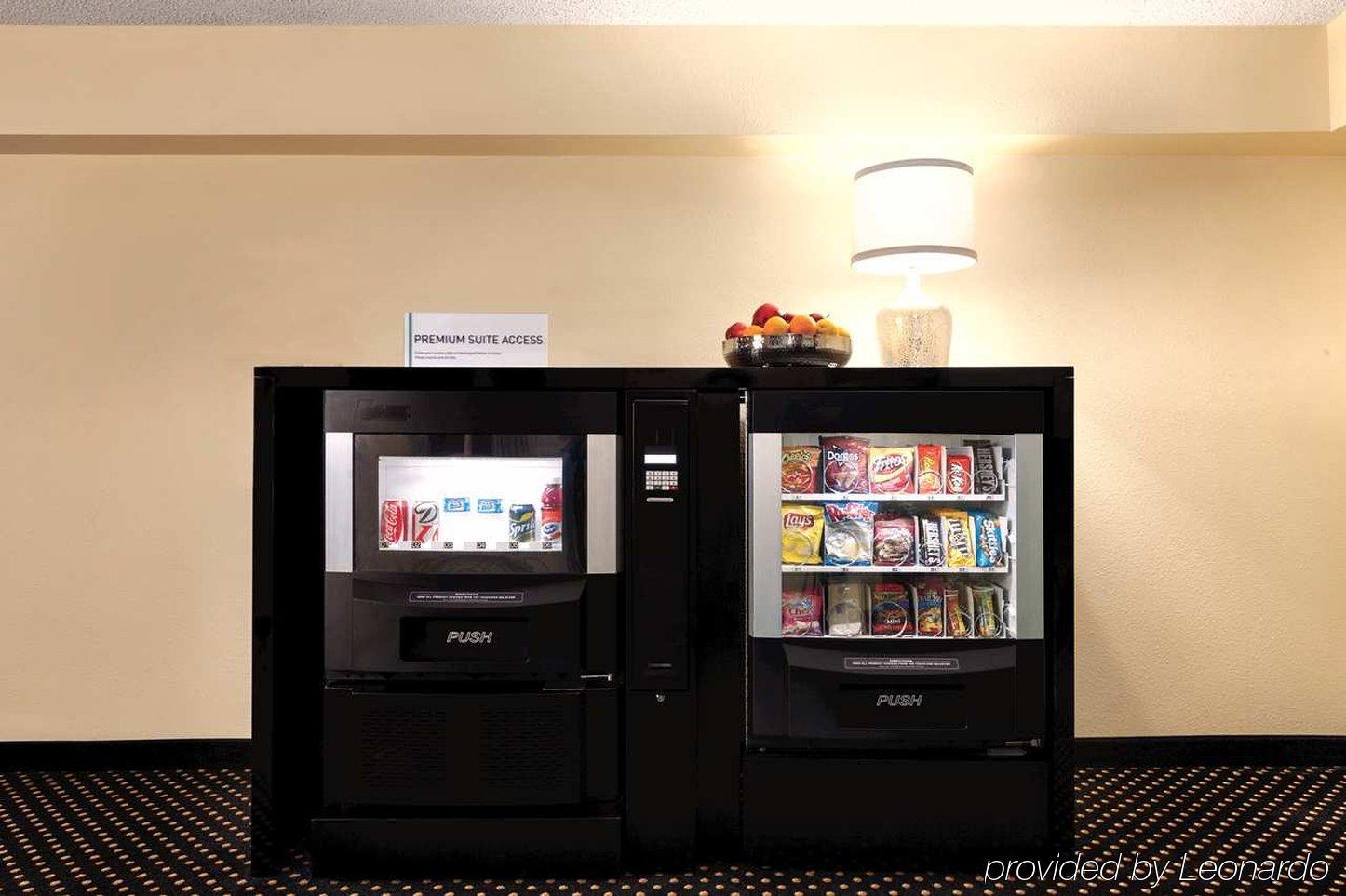 Embassy Suites By Hilton Piscataway Somerset Екстер'єр фото